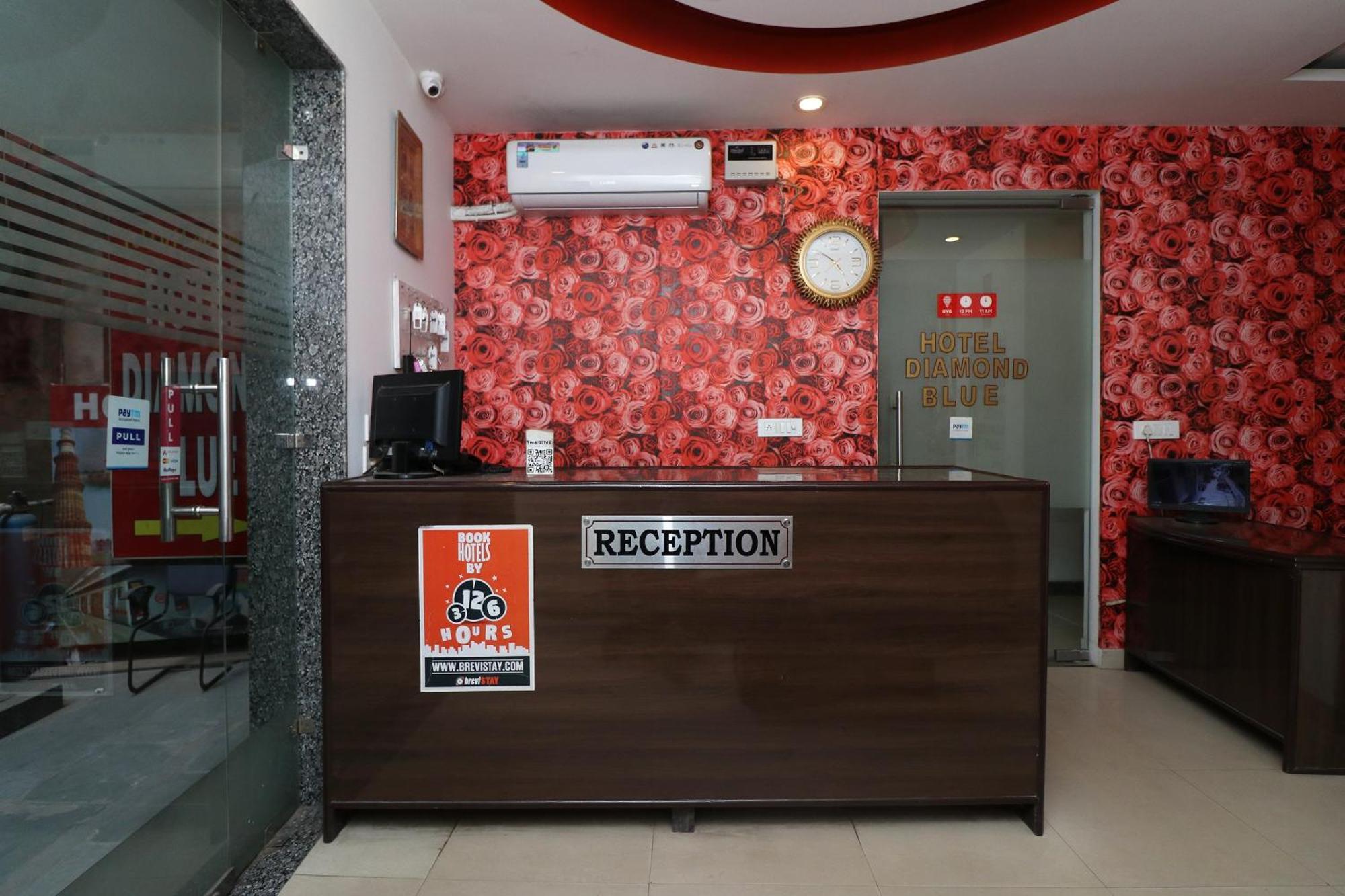Oyo Flagship Hotel Daimond Нью-Делі Екстер'єр фото