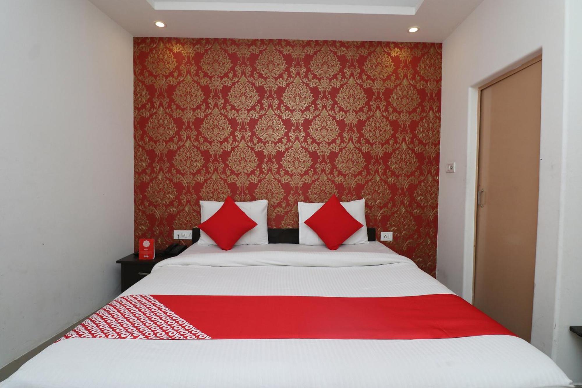 Oyo Flagship Hotel Daimond Нью-Делі Екстер'єр фото